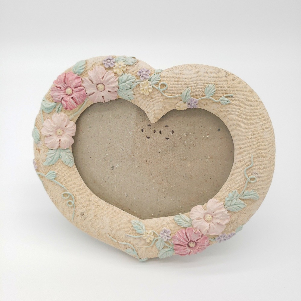 Vintage Style Heart Picture Frame Floral Lace Cottagecore Shabby Chic Decor